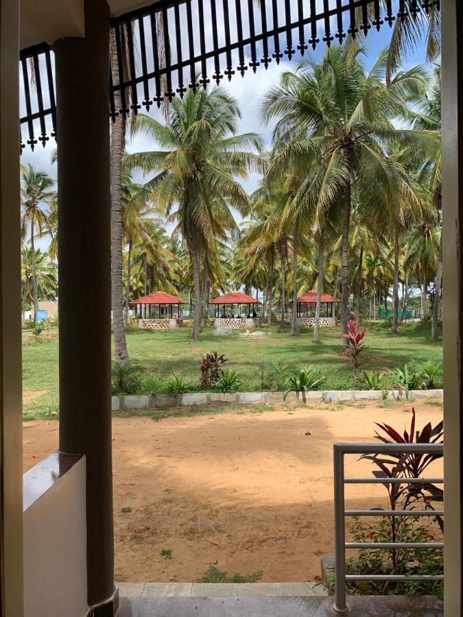 Thumbe Goodu Resort Yadiyur 外观 照片